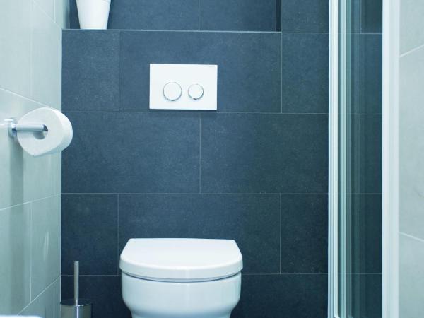 Guest House Villa Dagmar : photo 6 de la chambre chambre double deluxe avec balcon - vue sur mer