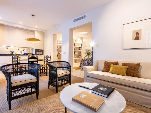 Real Casa de la Moneda Deluxe Apartments : photo 3 de la chambre appartement supérieur