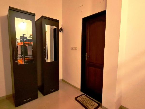 Lifespace- Spacious Hostel in a Luxurious Villa : photo 4 de la chambre lit dans dortoir mixte de 4 lits