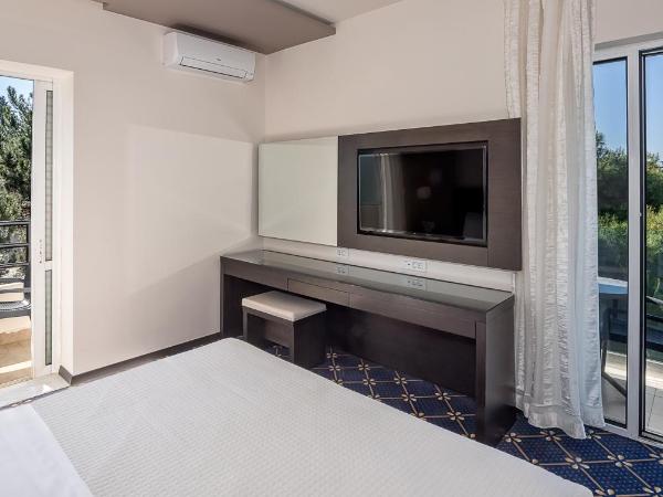 Monte Vardia : photo 2 de la chambre chambre triple