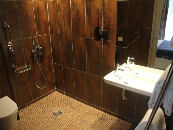 Hotel Pont Levis - Franck Putelat : photo 6 de la chambre chambre double premium