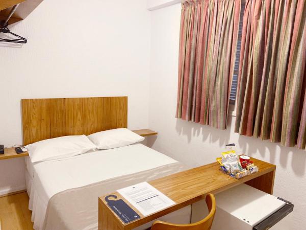 Hotel Rojas All Suite : photo 2 de la chambre hébergement standard casal quarto