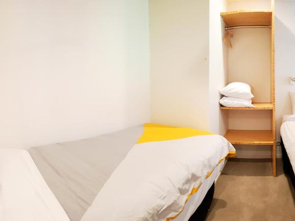 St James Apartments : photo 3 de la chambre appartement deluxe avec 2 chambres et 1 salle de bains