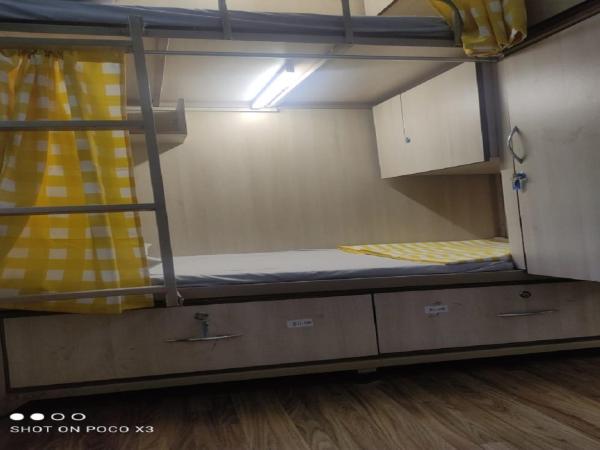 Abuzz Oxfordcaps Rohini Delhi : photo 3 de la chambre lit dans dortoir pour hommes