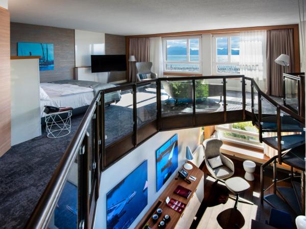 Mövenpick Hotel Lausanne : photo 5 de la chambre suite lit king-size en duplex – vue sur lac