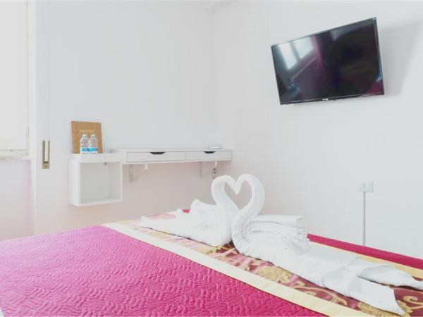 B&B Ciclamino : photo 6 de la chambre chambre double deluxe avec douche