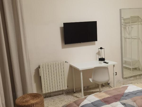 B&B PARCO 2 GIUGNO : photo 2 de la chambre chambre double