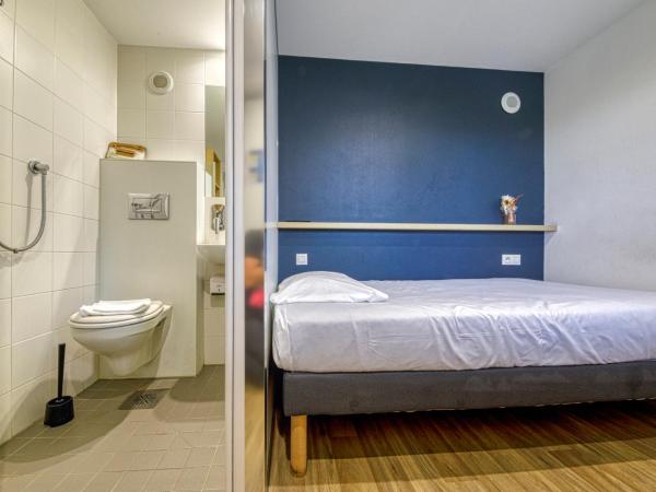 Eklo Hotels Le Havre : photo 5 de la chambre chambre simple (serviettes, wi-fi, télévision)