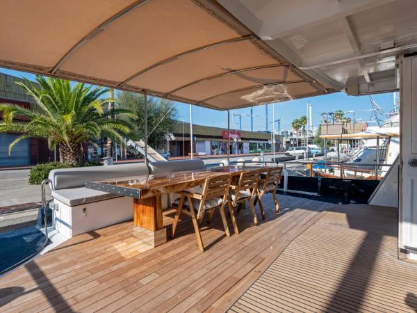 Luxury Boat Hotel Barcelona : photo 5 de la chambre yacht