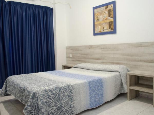 Pensión Pardo : photo 2 de la chambre chambre double ou lits jumeaux