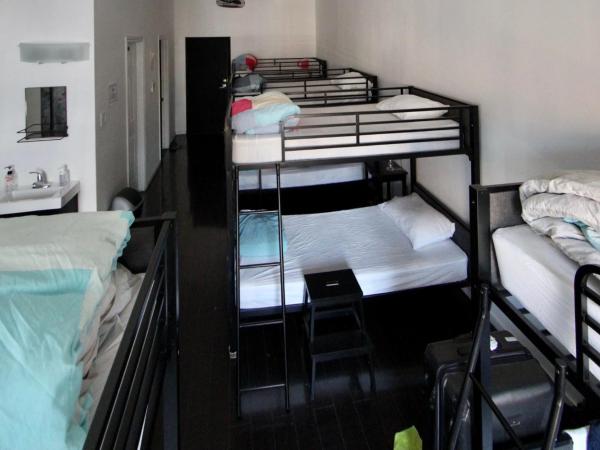 The Parkdale Hostellerie : photo 2 de la chambre lit dans dortoir mixte de 10 lits