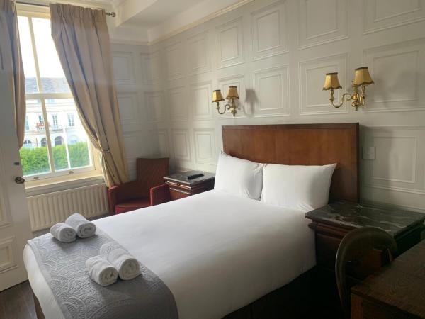 Beech Mount Hotel - Free Parking : photo 9 de la chambre chambre double