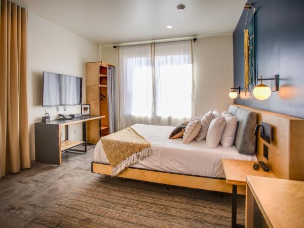 The Monterey Motel : photo 5 de la chambre chambre familiale