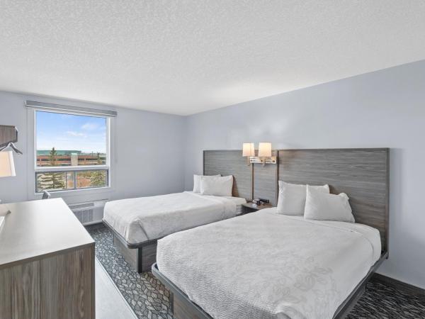 Emerald Hotel & Suites Calgary Airport : photo 2 de la chambre chambre supérieure avec 2 lits doubles - non-fumeurs