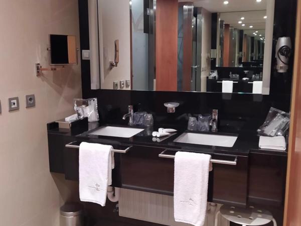 Gran Hotel La Perla : photo 8 de la chambre hébergement deluxe