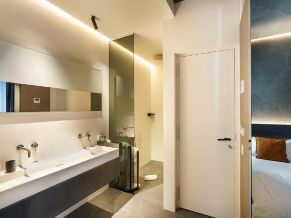 Meo Design Suites & Spa : photo 2 de la chambre chambre lit king-size deluxe