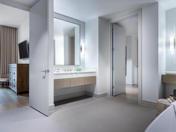 La Colombe d'Or Hotel : photo 2 de la chambre suite deluxe tour