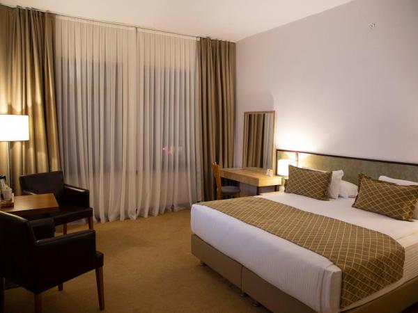 ATLAS OTELİ : photo 2 de la chambre chambre familiale