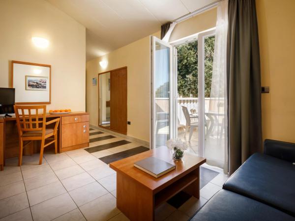 Maistra Select Amarin Resort : photo 5 de la chambre appartement 2 chambres standard (5 adultes)