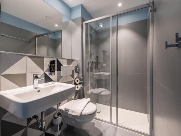 MEININGER Hotel Innsbruck Zentrum : photo 5 de la chambre chambre simple