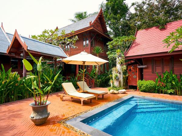 Ruenkanok Thaihouse Resort : photo 2 de la chambre villa duplex