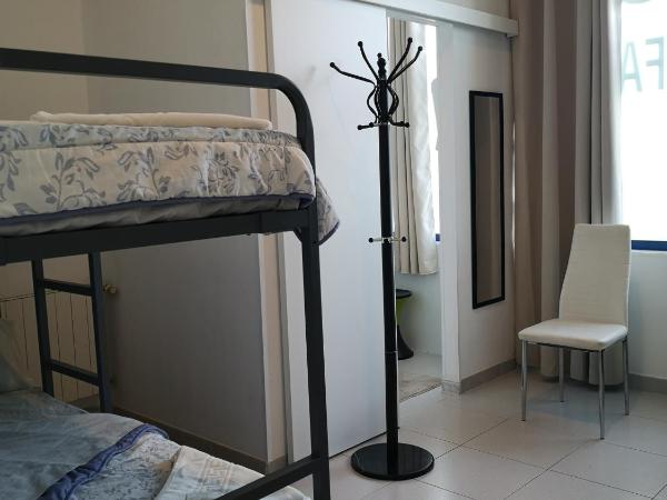 Hostel de las Facultades : photo 7 de la chambre chambre quadruple supérieure 