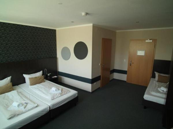 GS Hotel : photo 7 de la chambre chambre triple