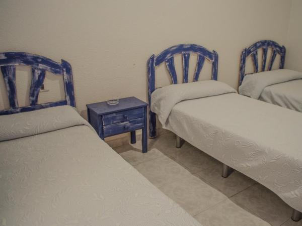 Pensión Pardo : photo 4 de la chambre chambre triple