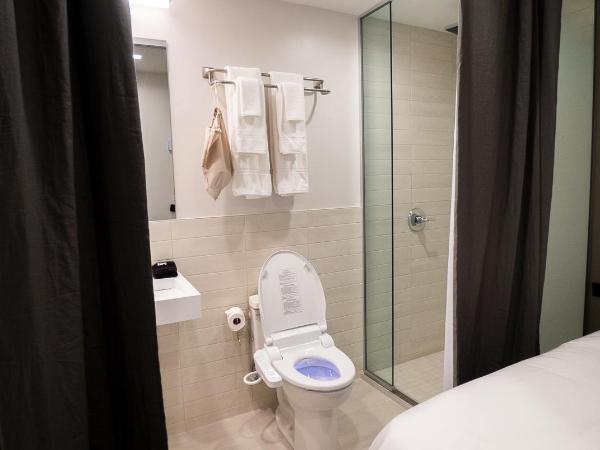 SOVA Micro-Room & Social Hotel : photo 5 de la chambre petite chambre double