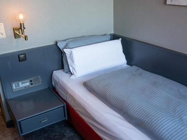 Hotel Mecklenheide : photo 2 de la chambre chambre simple standard