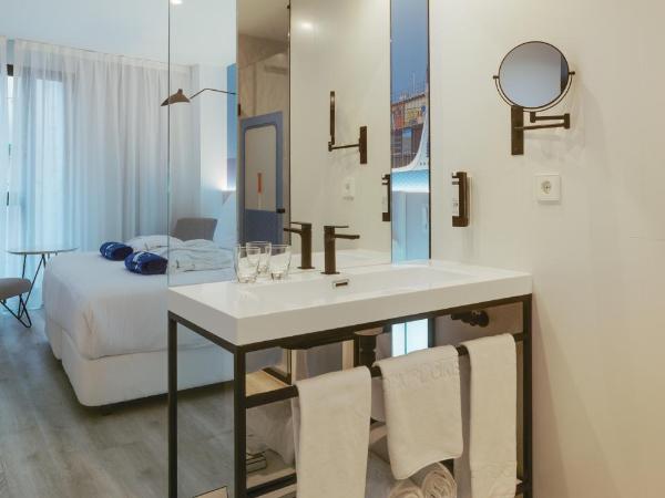 Dormirdcine Alicante : photo 8 de la chambre chambre double supérieure