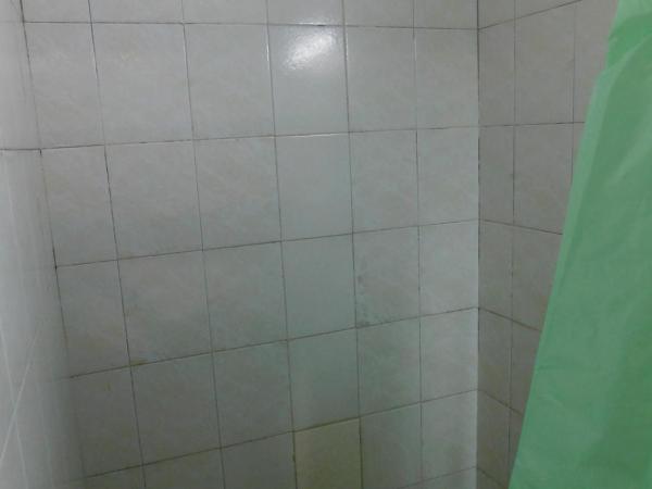 Hostal Vampayá : photo 5 de la chambre chambre triple avec salle de bains privative