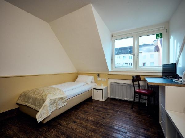 THE 4YOU Hostel & Hotel Munich : photo 2 de la chambre chambre simple