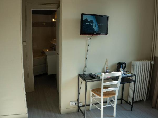 Hotel De l'Univers : photo 5 de la chambre chambre lits jumeaux avec vue sur le port