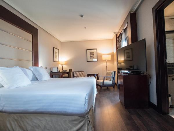 Hotel Sevilla Center : photo 1 de la chambre hébergement club premium - vue sur ville