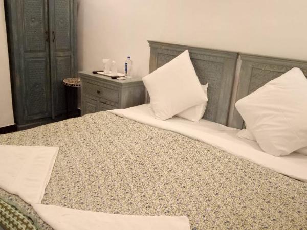 Hotel Mewari Villa : photo 3 de la chambre chambre deluxe double ou lits jumeaux