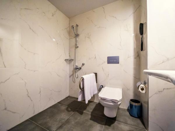 Premier Nergis Beach & SPA : photo 10 de la chambre chambre double deluxe - vue sur mer