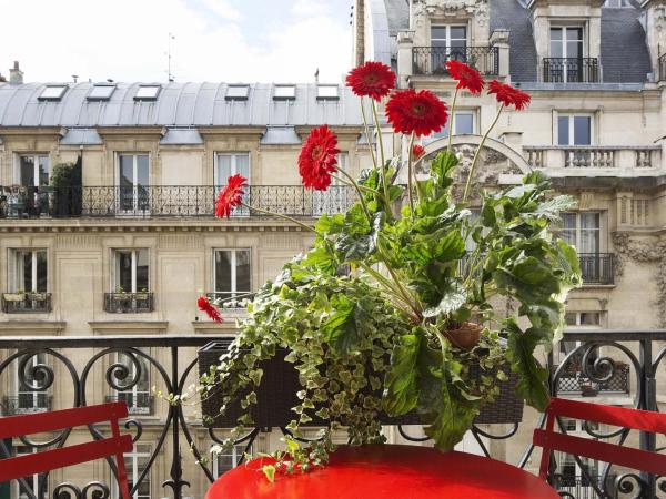 New Orient Hotel : photo 6 de la chambre chambre double confort avec balcon