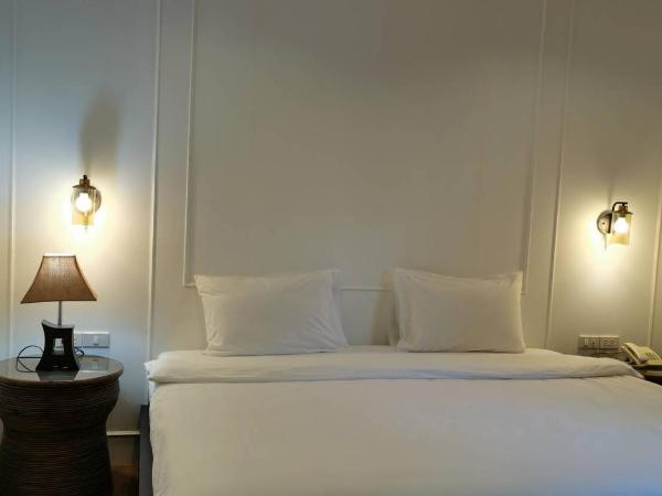 BaanBusarin Hotel : photo 4 de la chambre chambre double ou lits jumeaux deluxe avec balcon