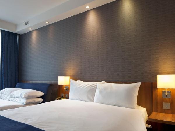 Holiday Inn Express Manchester City Centre, an IHG Hotel : photo 3 de la chambre chambre double avec canapé-lit