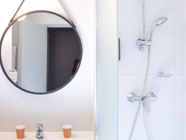 ibis Rodez Centre : photo 8 de la chambre chambre double standard