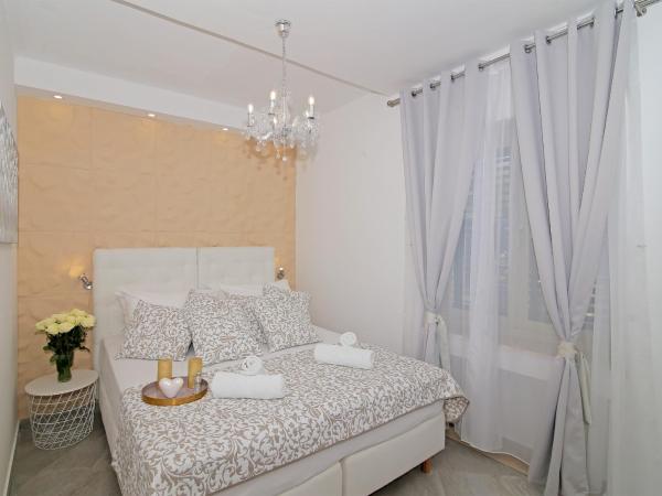 Villa Antea Apartments : photo 4 de la chambre appartement 2 chambres avec terrasse