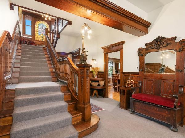 Seattle Gaslight Inn : photo 10 de la chambre deluxe queen room 203 – private bathroom