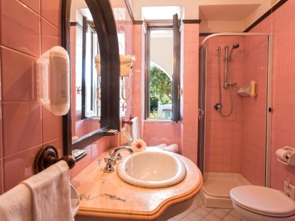 Hotel San Valentino Terme : photo 2 de la chambre chambre double ou lits jumeaux standard