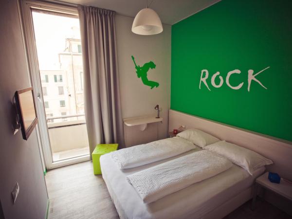 Hotel Nologo : photo 4 de la chambre chambre double