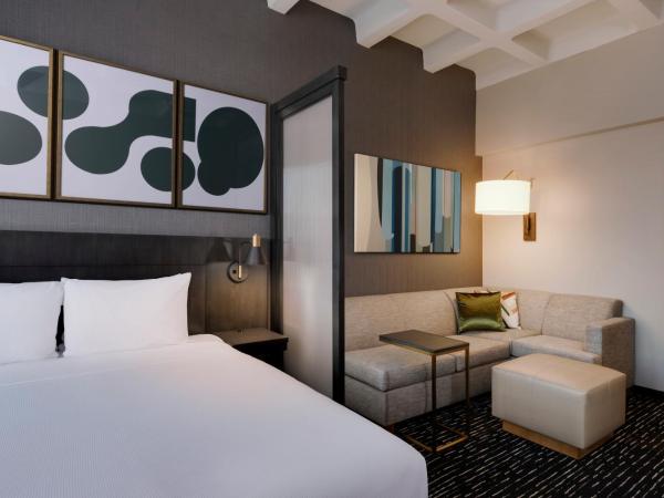 Hyatt Place LAX/Century BLVD : photo 6 de la chambre chambre lit king-size avec canapé-lit - Étage supérieur