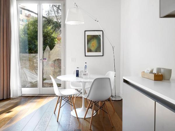 numa I Vita Apartments : photo 9 de la chambre extra large studio with kitchen and terrace