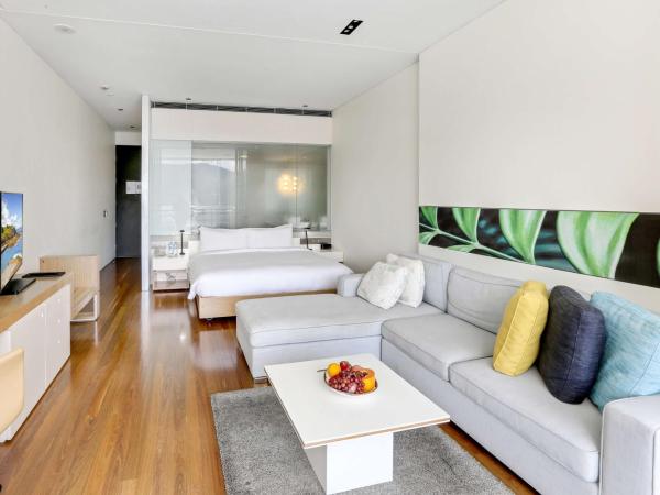 Shangri-La The Marina, Cairns : photo 7 de la chambre chambre club horizon avec accès au salon club