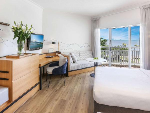 Shangri-La The Marina, Cairns : photo 9 de la chambre chambre deluxe - vue sur mer