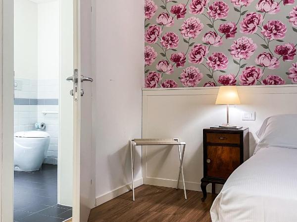 Rimini Suite Hotel : photo 4 de la chambre chambre double basique